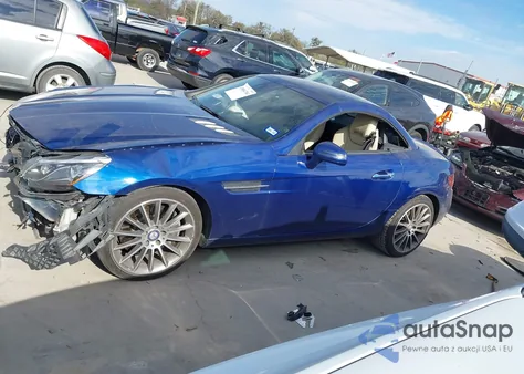 2017 Mercedes-Benz Slc 300 z USA, uszkodzony, nr VIN WDDPK3JA2HF137456